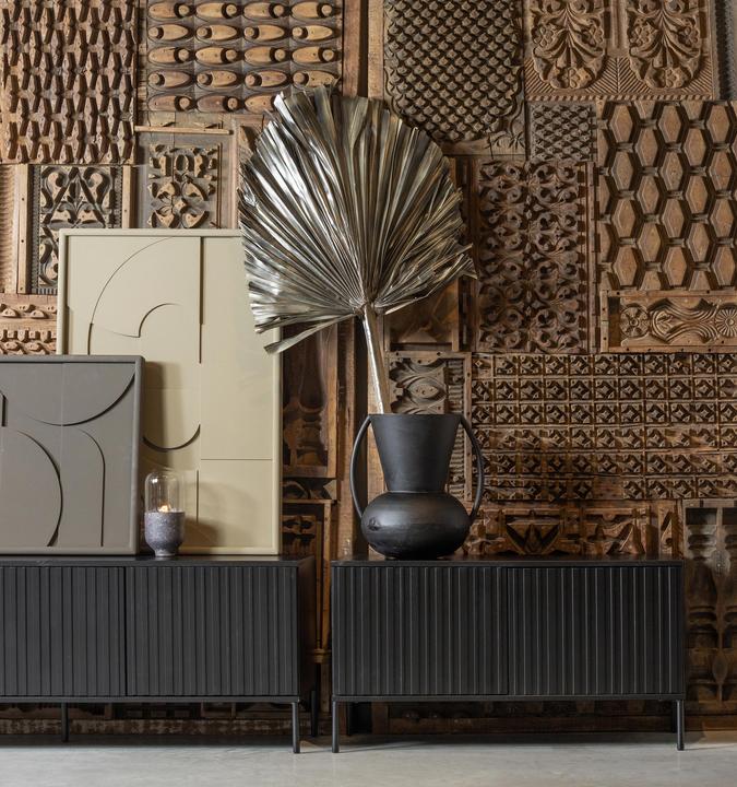 Actual product image Woood Gravure (150 x 44 x 56 cm)