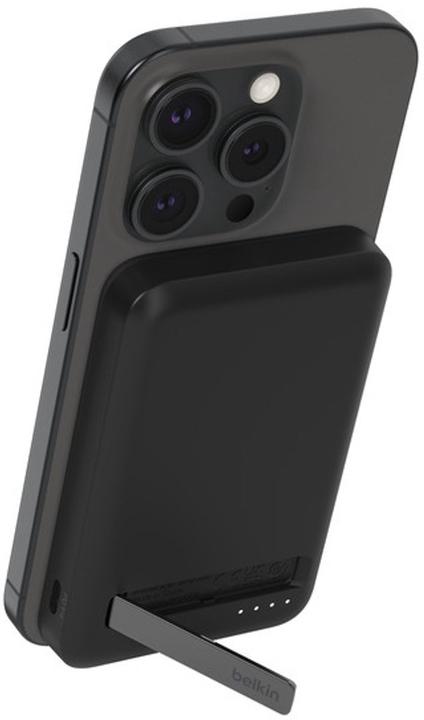 Belkin BoostCharge Pro 5000 (8000 mAh, 15 W)