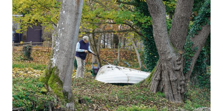 Actual product image Bosch Home & Garden UniversalAquatak 36V-100 (Rechargeable battery operated)