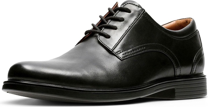 Clarks Schnürschuhe