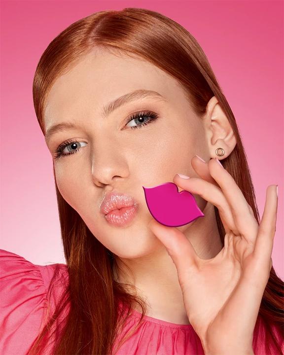 Produktbild essence What The Fake (01)