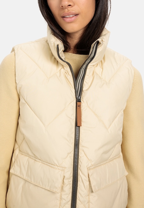 Actual product image Camel Active Short quilted waistcoat made from recycled polyester (34)
