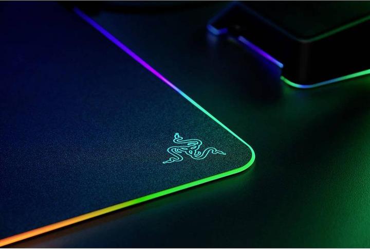 Actual product image Razer Firefly V2 (L)