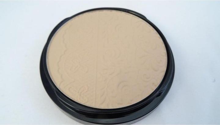 Produktbild Dermacol Kompaktes Puder 04 8g (04)