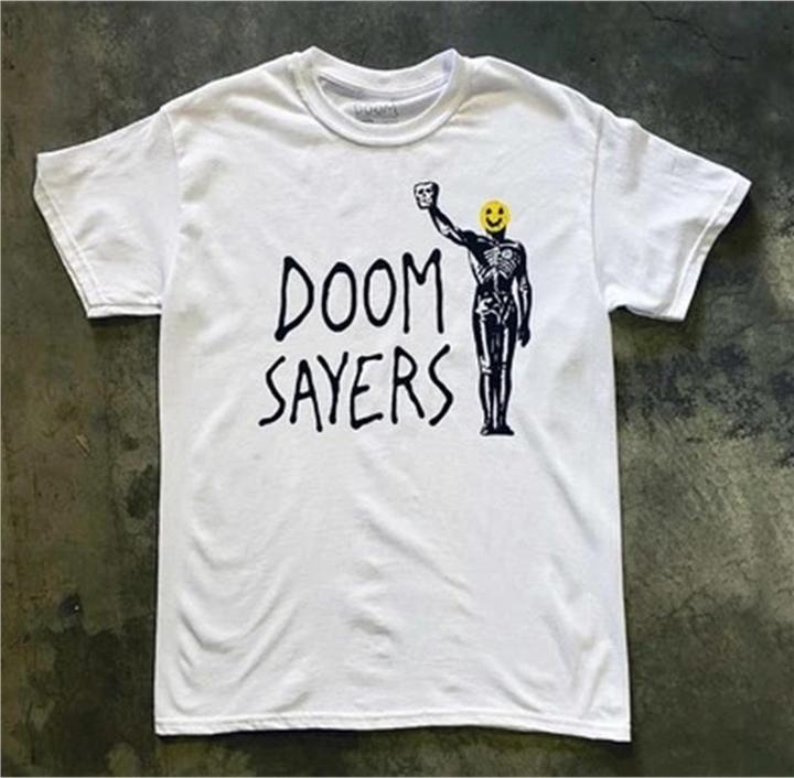 Actual product image Doomsayers Halloweenie T-Shirt (M)