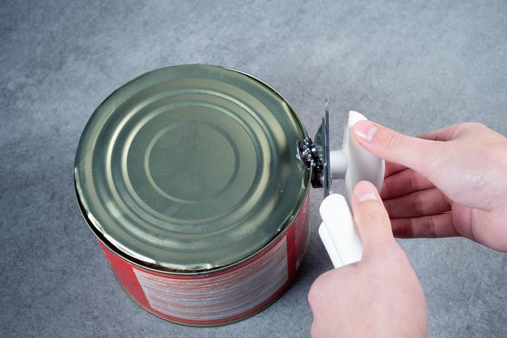 Actual product image Leifheit Can opener Exact ComfortLine