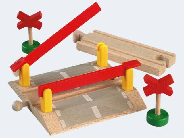 Actual product image Brio Level crossing