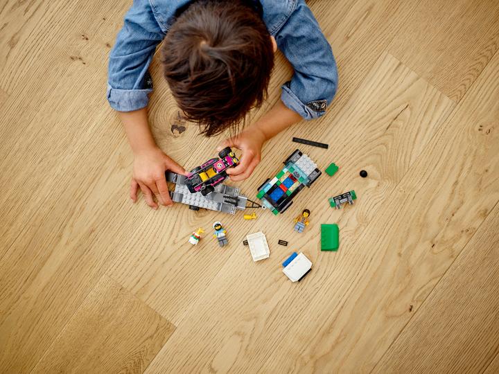 Produktbild LEGO Rennbuggy-Transporter (60288, LEGO City)
