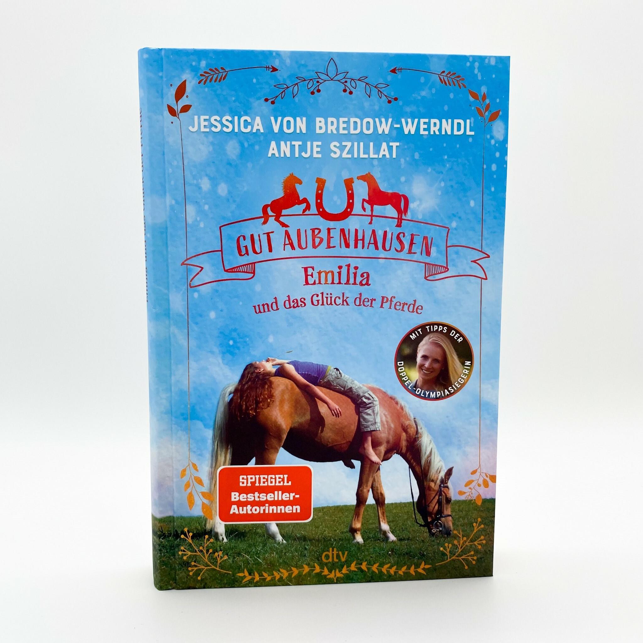 Thumbnail - Gut Aubenhausen – Emilia und das Glück der Pferde, Kinderbücher von Antje Szillat, Jessica von Bredow-Werndl