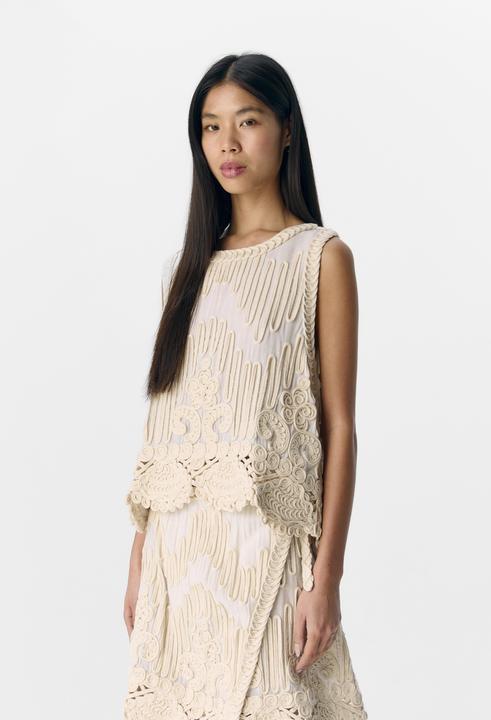 Actual product image Object Bestickter Oberteil (XL)