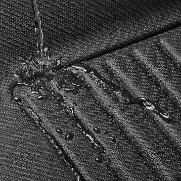 Image du produit Spigen Tesla Model Y - WeatherBloc Floor Mat