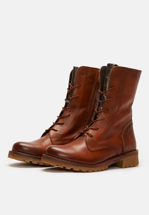 Actual product image Felmini CASTER B501, the timeless lace-up boot from, is characterised by an elegant combination of a (37)