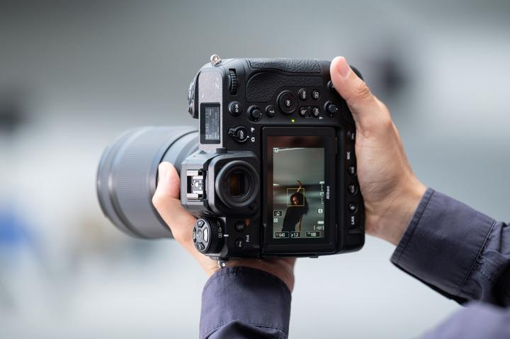 Produktbild Nikon Z 9 (45.70 Mpx, Vollformat)