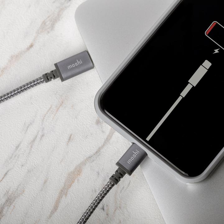 Produktbild Moshi Integra USB-C charge/sync cable with Lightning connector 1.2M - Gray (1.20 m, USB 3.2 Gen 2x2)