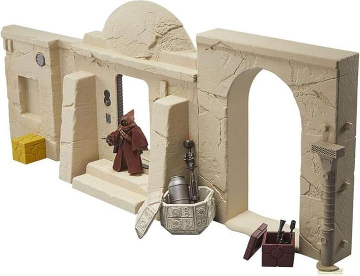 Actual product image Hasbro Star Wars Episode IV Vintage Collection Playset Streets of Mos Eisley with Jawa Action Figure