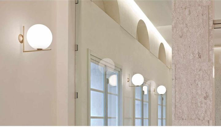 Actual product image Flos Ic C W1/W2 Led Wall Lamp (800 lm, E14)