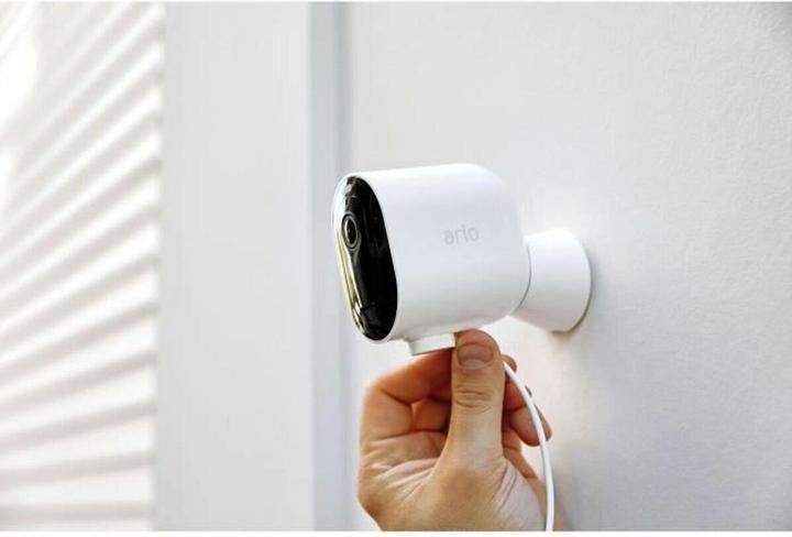 Actual product image Arlo Ultra & Pro 3 8 ft. Indoor Magnetic Charging Cable (Cable)