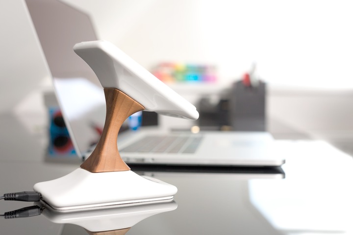 Actual product image Swich Qi Charger