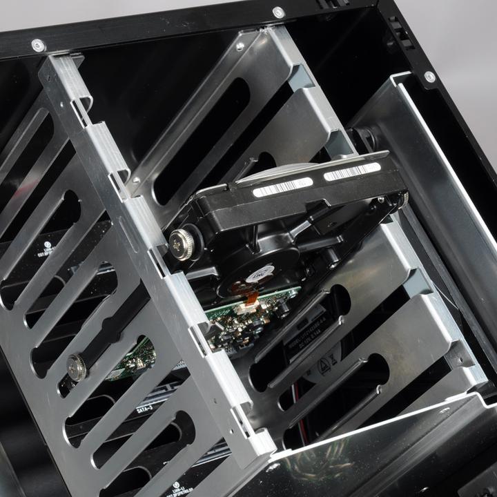 Produktbild Lian-Li Pc-Q25b (Mini-ITX, Mini-DTX)