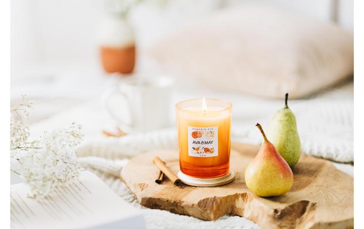 Produktbild Ava & May Duftkerze Pumpkin pie (180 g)
