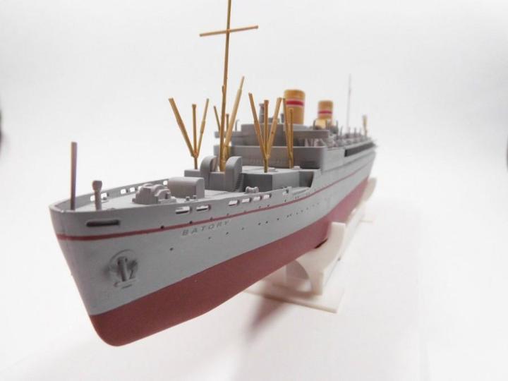 Actual product image Mirage Polish ship Batory set ms