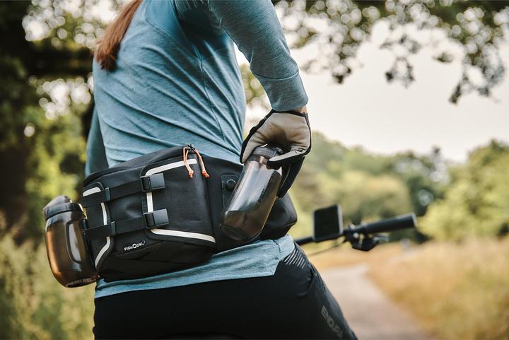 Produktbild Fidlock Hip Belt Double vyölaukku ja Twist Bottle 450 -juomapullo