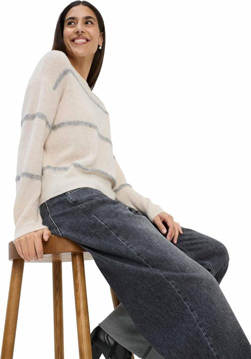 Actual product image BRAX Lightweight Alpaca Sequins Stripe Pullover (38)