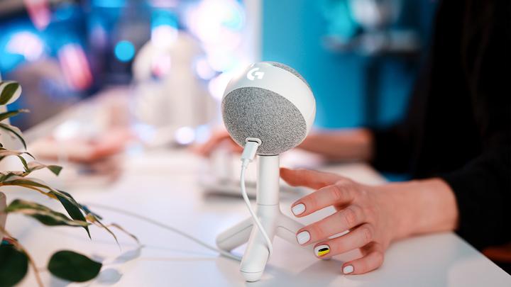 Produktbild Logitech G Yeti GX Dynamic RGB Gaming Mic with LIGHTSYNC - OFF WHITE - EMEA28-935