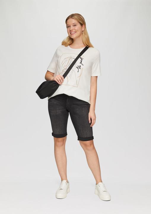 Actual product image S.Oliver T-Shirt T-Shirt mit Stickerei-Artwork (44)