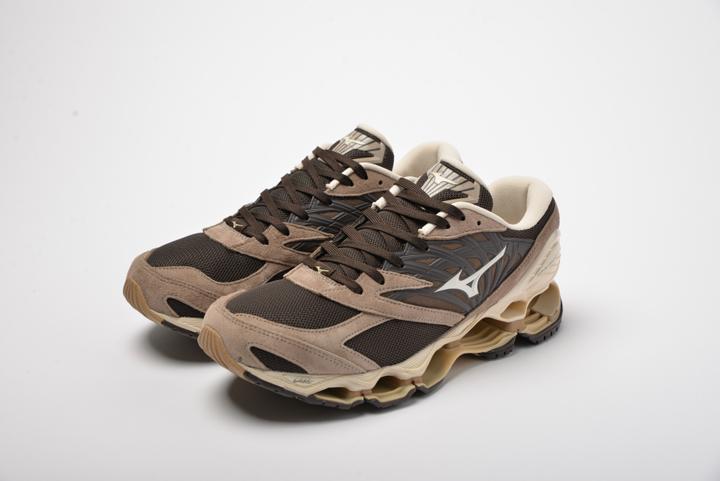 Actual product image Mizuno Wave Prophecy (40.5)