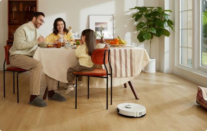 Image du produit Roborock S8 MaxV Ultra avec raccordement fixe à l'eau (10000 Pa, Tampon d'essuyage (vibrant))