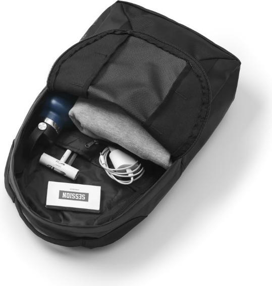 Actual product image D_b_ Skateboarding Essential Backpack (15 l)