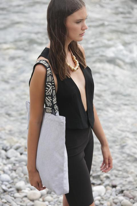 Produktbild Kimood Recycelte Totemtasche