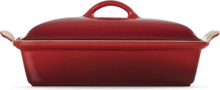 Actual product image Le Creuset Casserole dish with lid Tradition