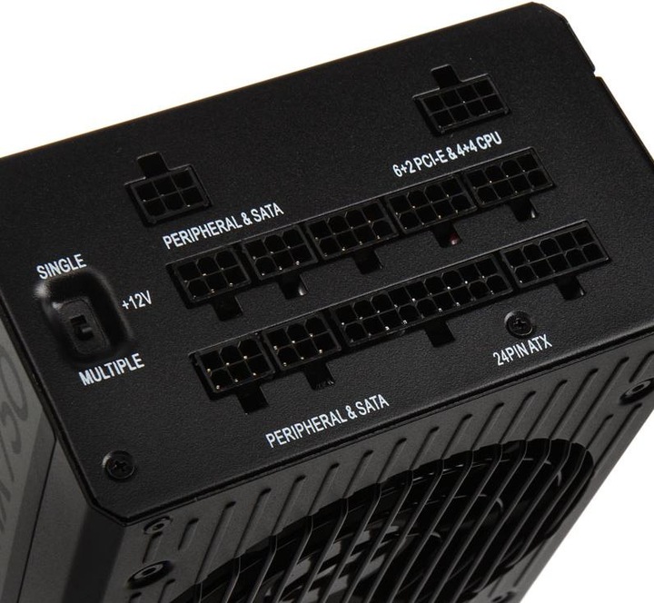 Image du produit Corsair Hx750 (750 W)