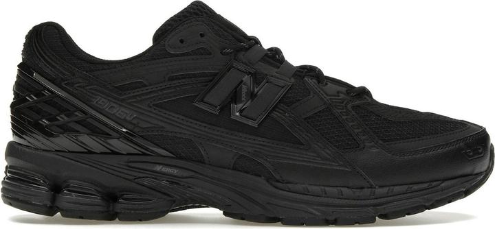 Image du produit New Balance M1906NJ (44)