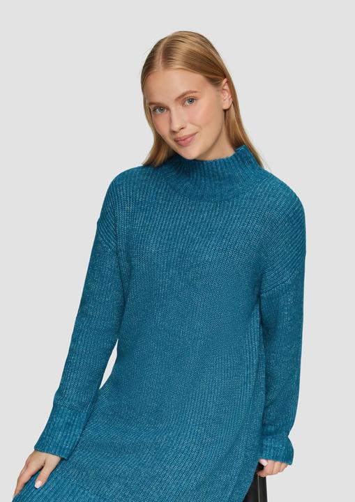 Actual product image S.Oliver Kleid Strickkleid mit Stehkragen und überschnittenen Schultern (46)