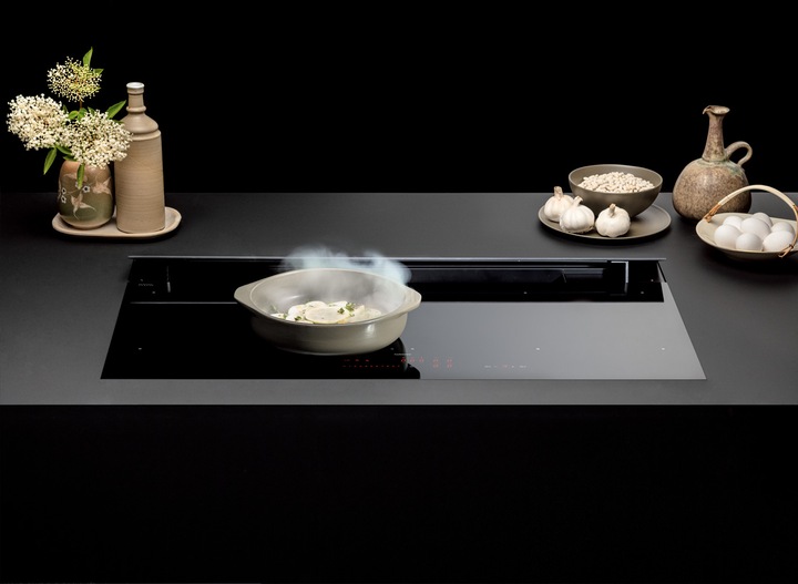 Actual product image Falmec Induction hob 90 with extractor fan BRERA 90 N Black