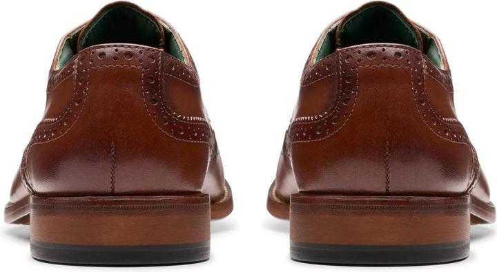 Actual product image Clarks CraftJames Tip (41)