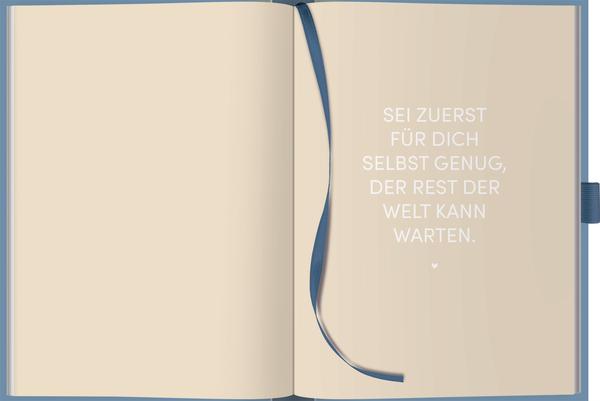 Actual product image Self-care Tagebuch Aqua (A5, Plain, Hardcover)