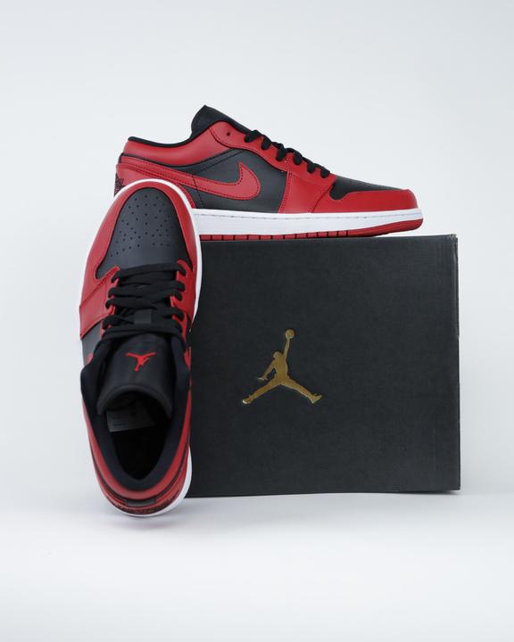 Image du produit Nike Chaussures Air Jordan 1 Low (43)
