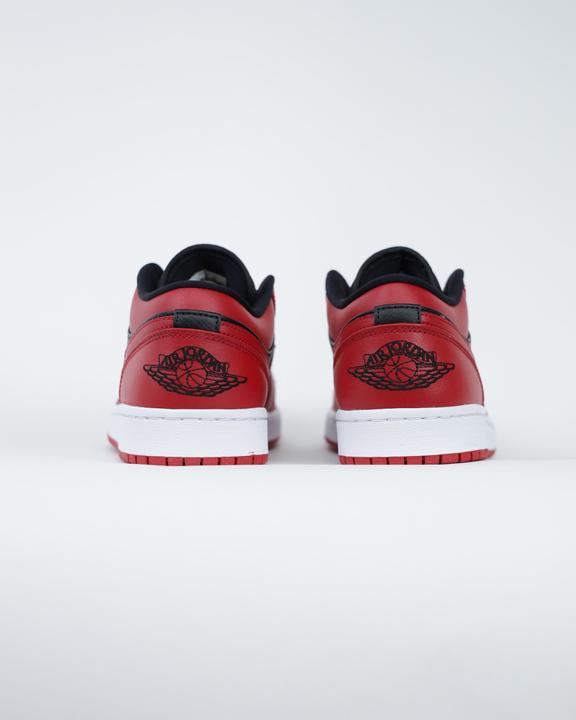 Image du produit Nike Chaussures Air Jordan 1 Low (42)
