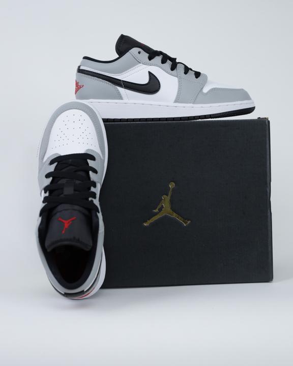 Produktbild Nike Schuhe Air Jordan 1 Low (GS) (38.5)