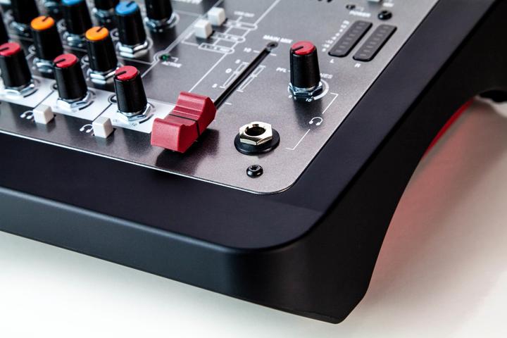 Actual product image Allen & Heath ZEDi-8 (Studio- and Livemixer)