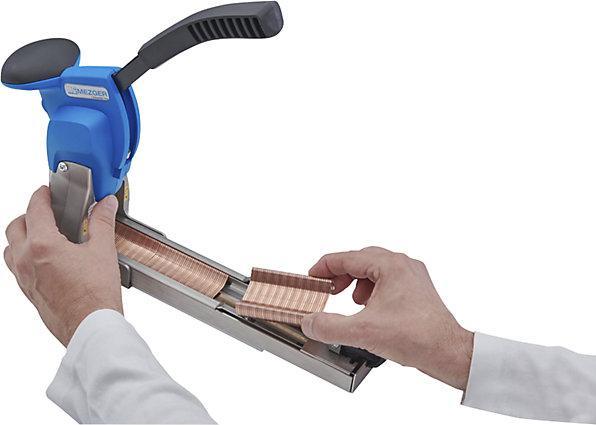 Actual product image kaiserkraft Handverschlusshefter