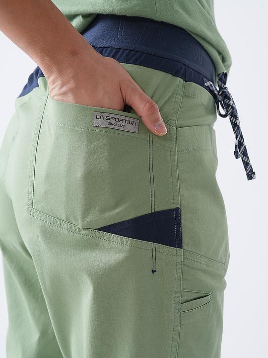 Actual product image La Sportiva Tundra Pants (S)