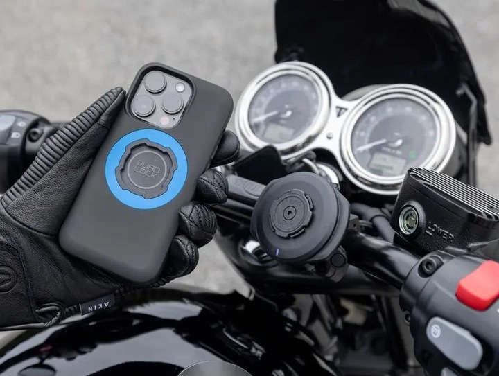 Actual product image Quad Lock Weatherproof Wireless Charging Head V3