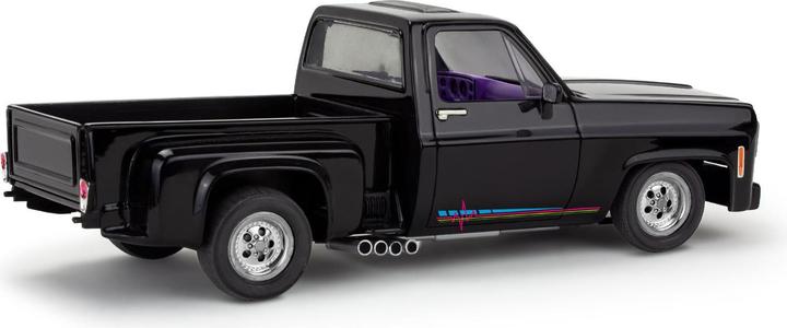 Actual product image Revell '77 Chevy® Street Pickup