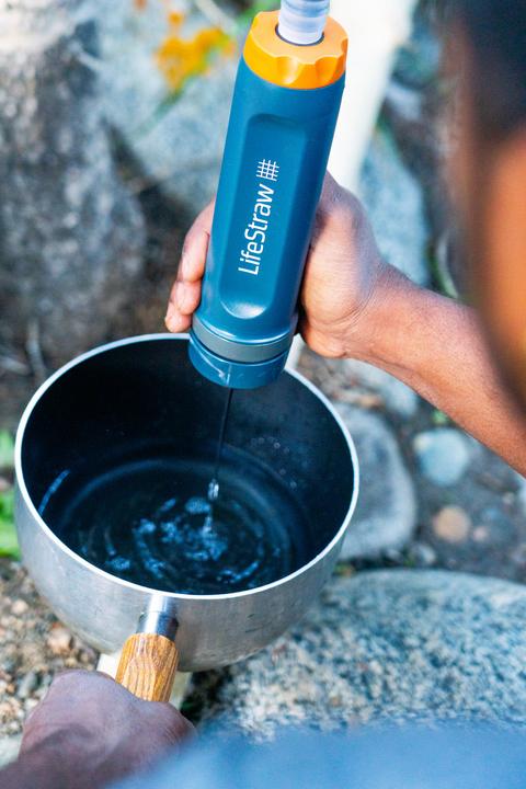 Actual product image LifeStraw Peak Gravity Antivirus Purifier