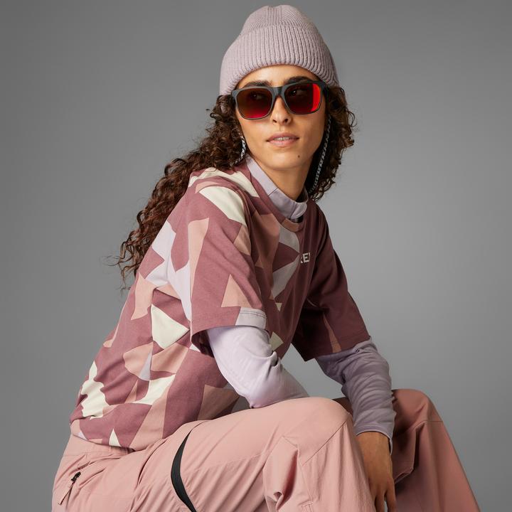 Actual product image adidas Women's Utilitas ZO Pants (S)